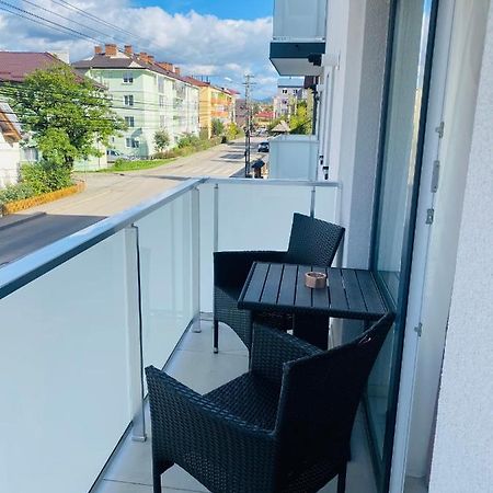 Luxury Queen Moldvahosszúmező Kültér fotó