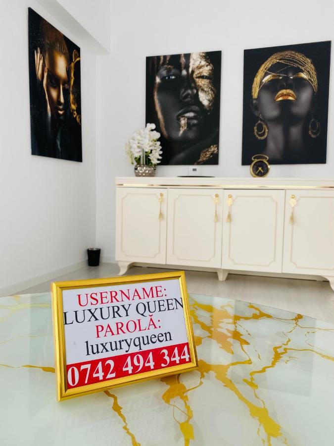 Luxury Queen Moldvahosszúmező Kültér fotó